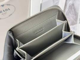 Picture of Prada Wallets _SKUfw180658042fw